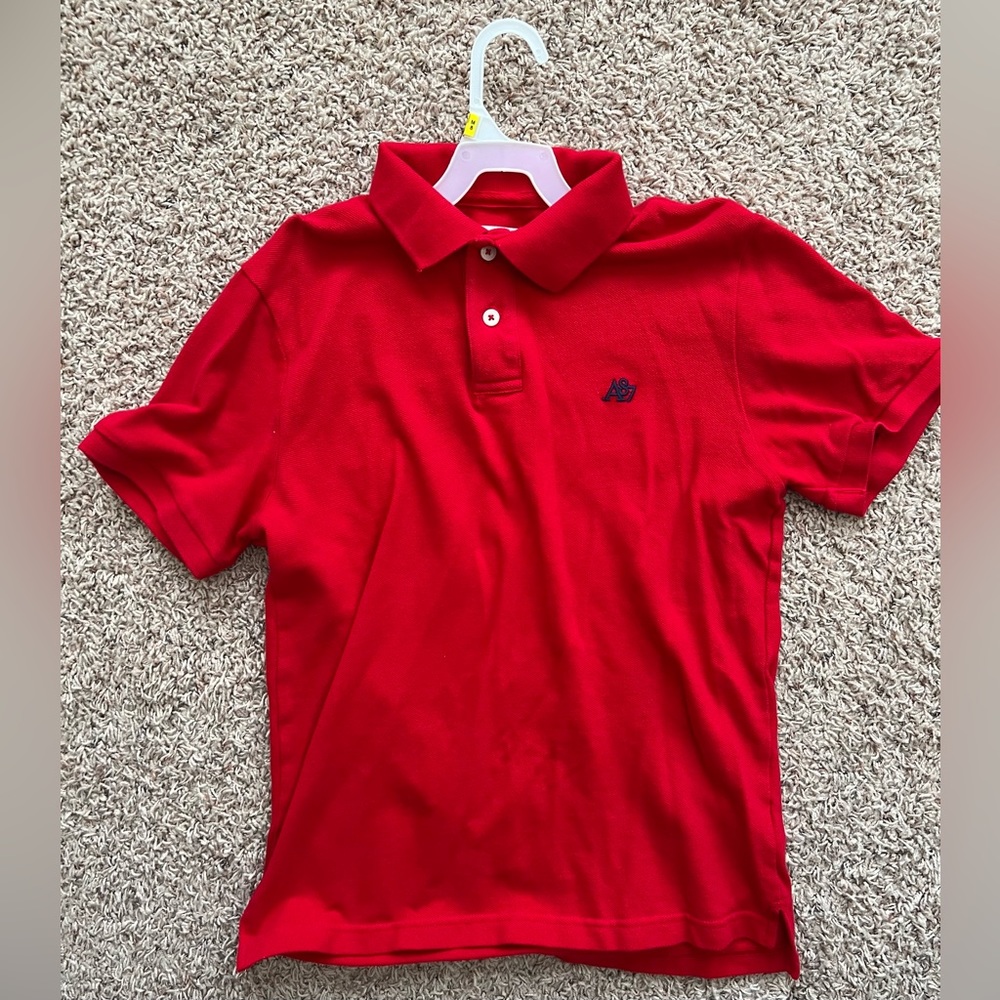 Red Aeropostale men’s polo size small dark blue logo